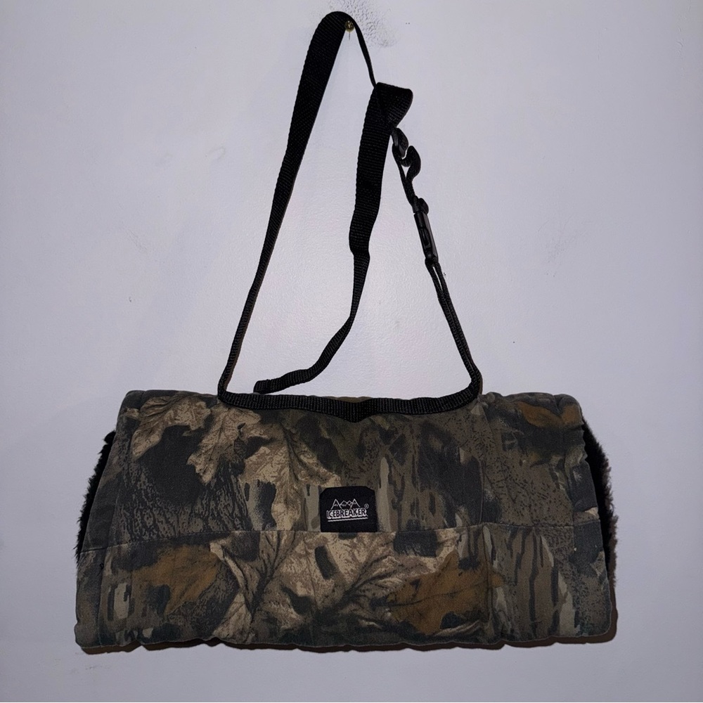 Icebreaker Hanblanket insulated hand muff Mossy Oak Break Up camouflage